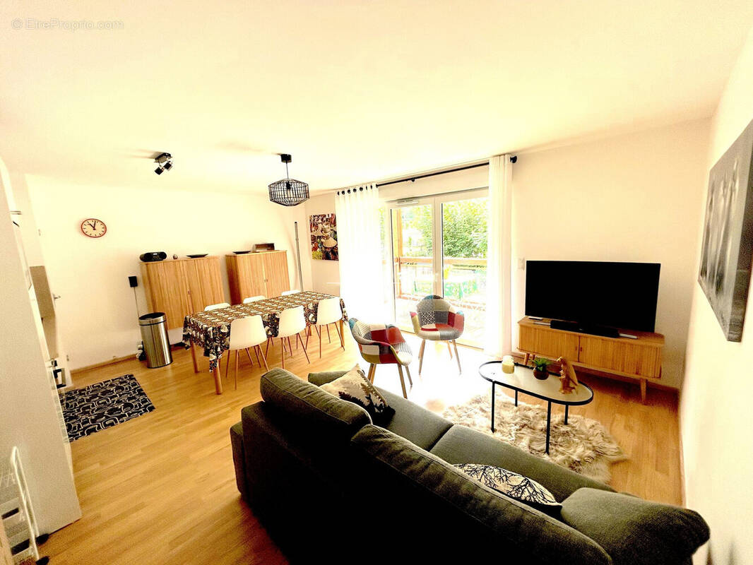 Appartement à MONTAUBAN-DE-LUCHON