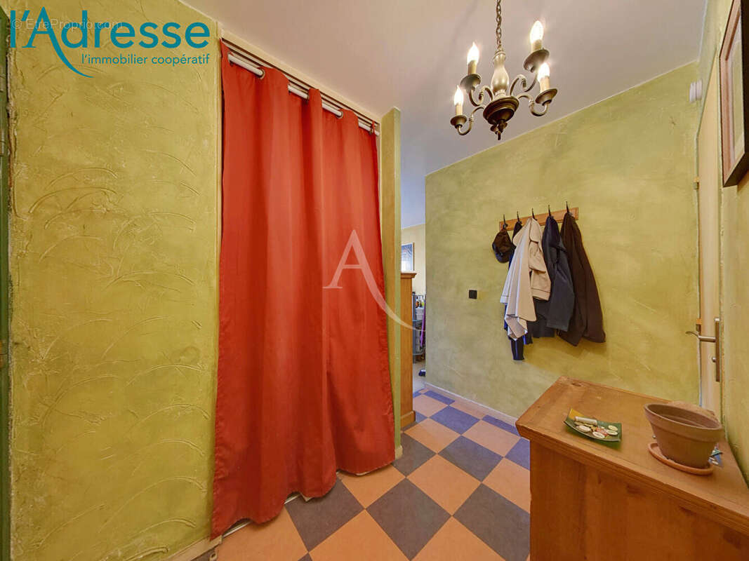 Appartement Noisy Le Grand STUDIO DE 35m² - photo 5