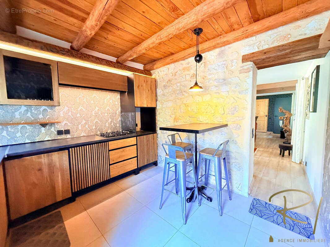 Maison à ROCHEGUDE
