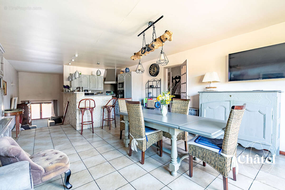 Aux portes de Luzarches - Maison familiale avec jardin et garage - photo 2