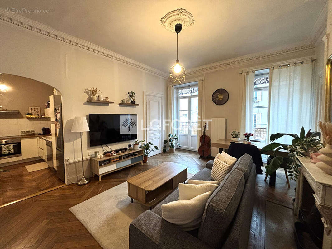 Appartement à GIVORS