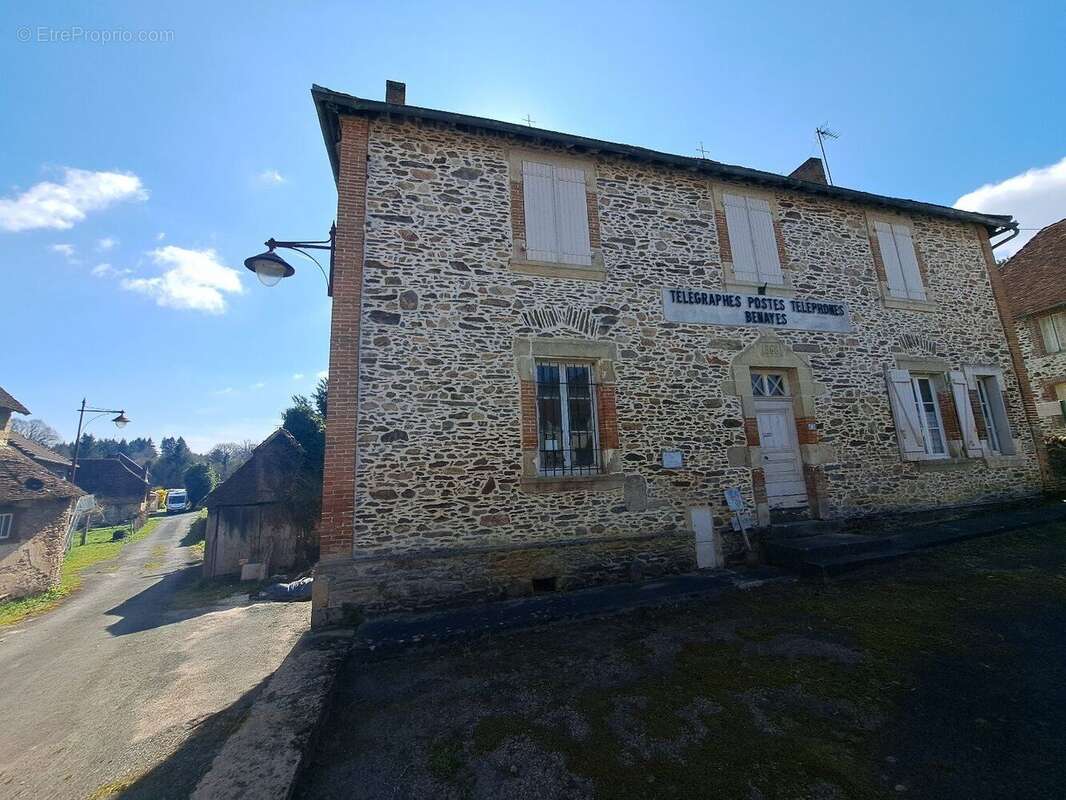 Maison à BENAYES