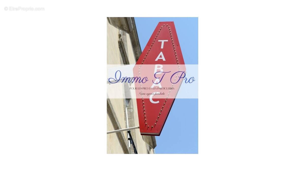 Autre à PARIS-16E