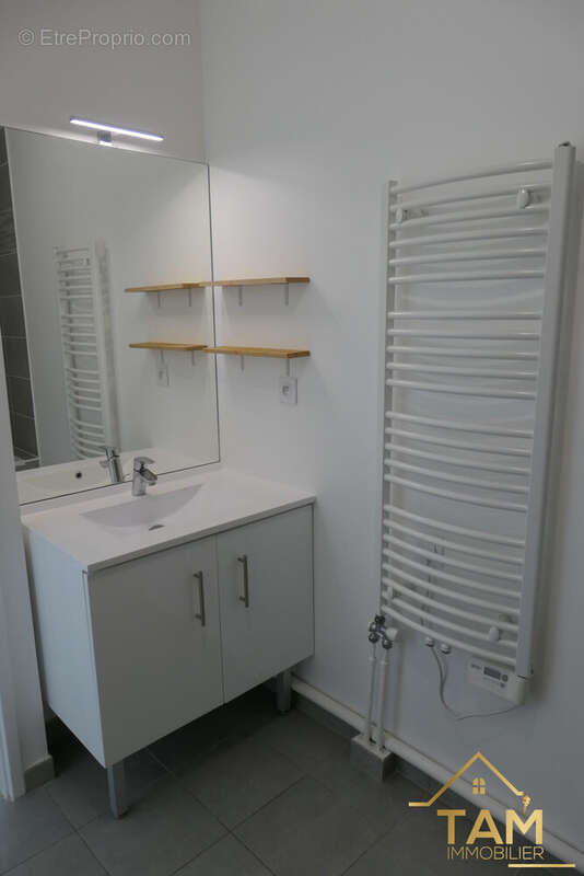 Appartement à SAINT-CYR-L'ECOLE