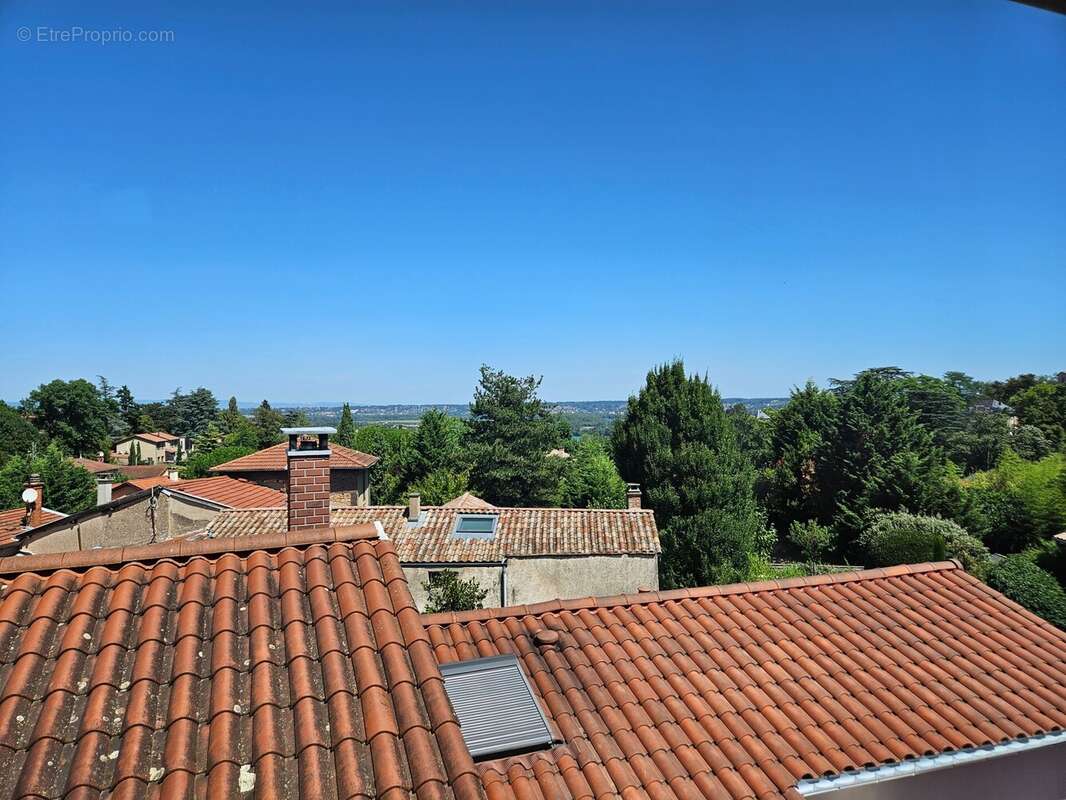 Appartement 111 m² à Saint-Germain-Au-Mont-D'or  - photo 5