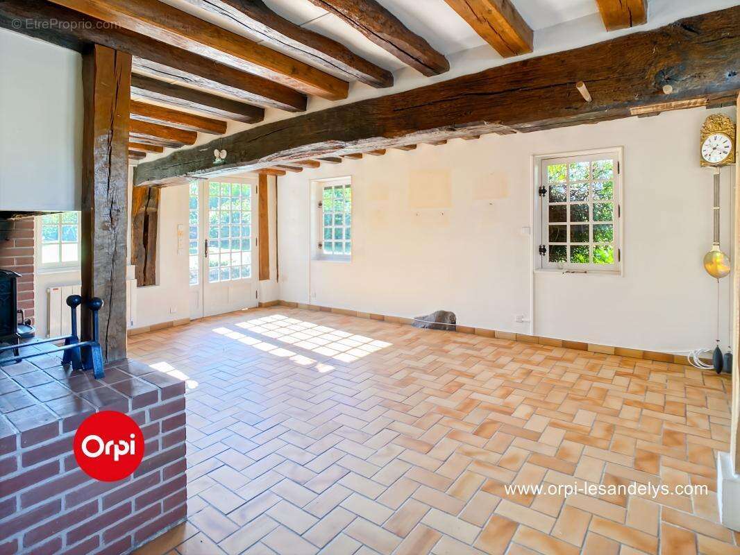 Maison à VANDRIMARE