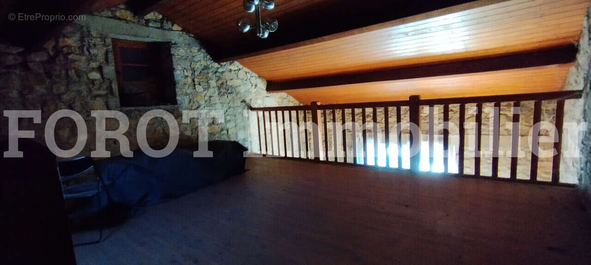 Appartement à LE CHEYLARD