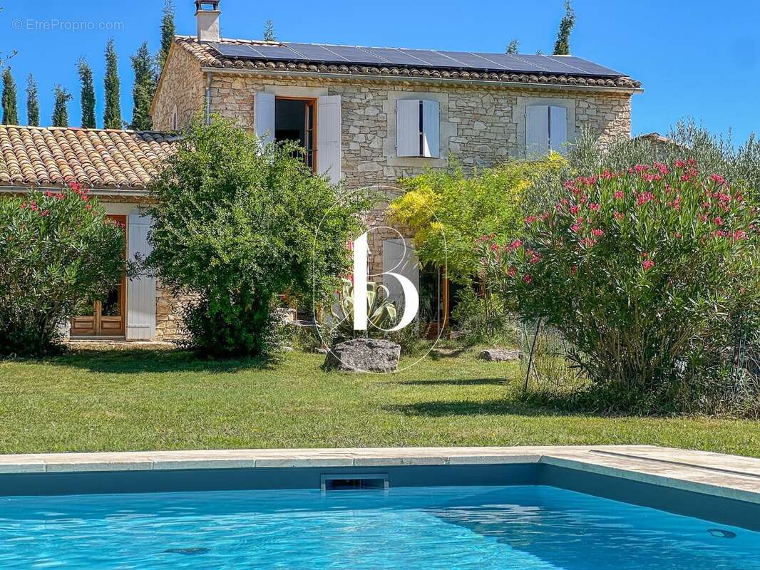 Maison à GOUDARGUES