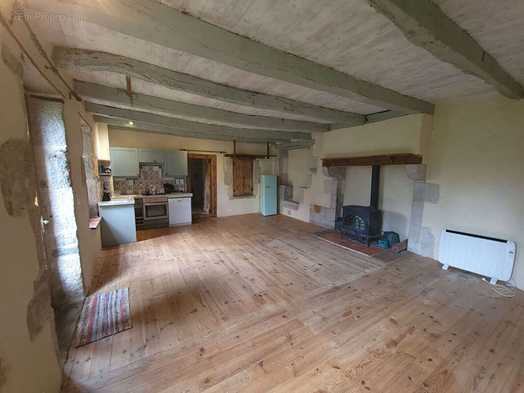Maison de caractère - près de Villeneuve d'Aveyron - photo 9