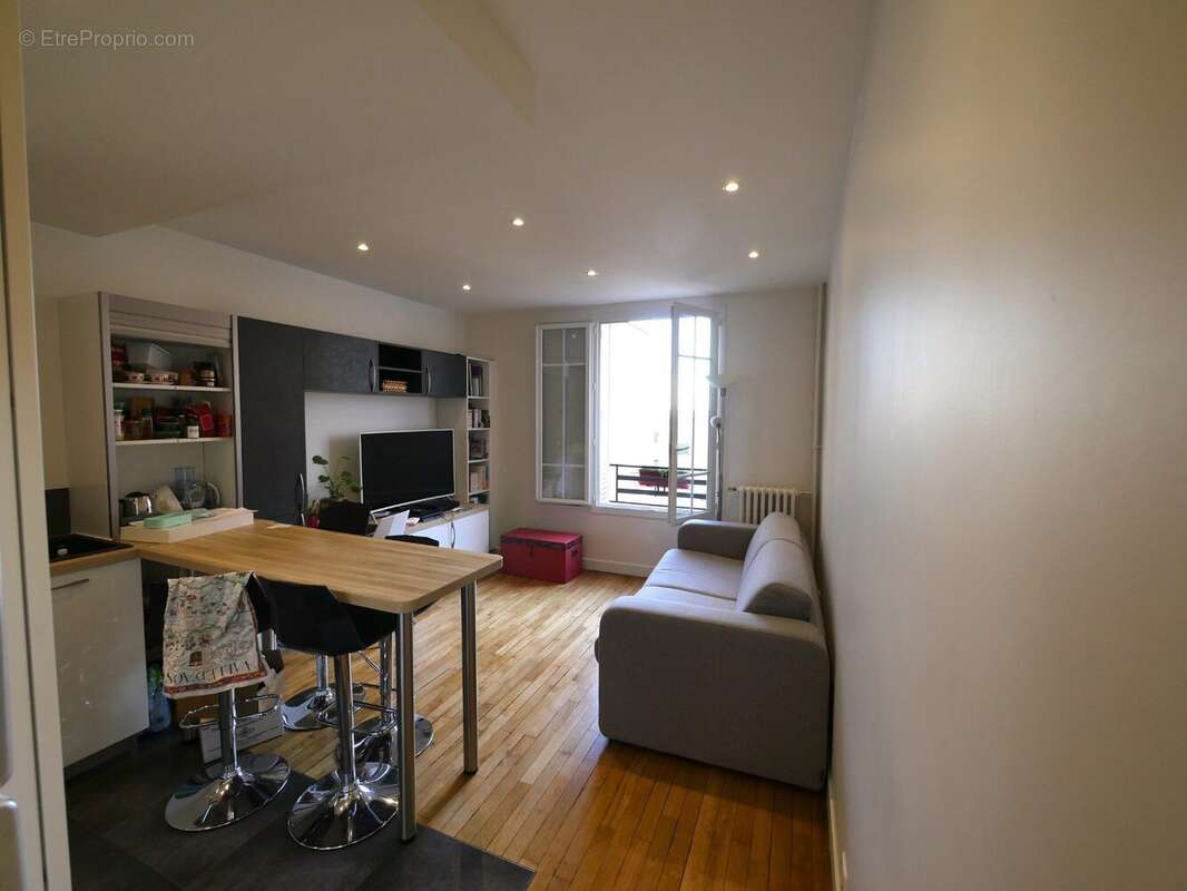 Appartement à SURESNES