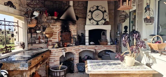 Maison à SAINT-AIGULIN