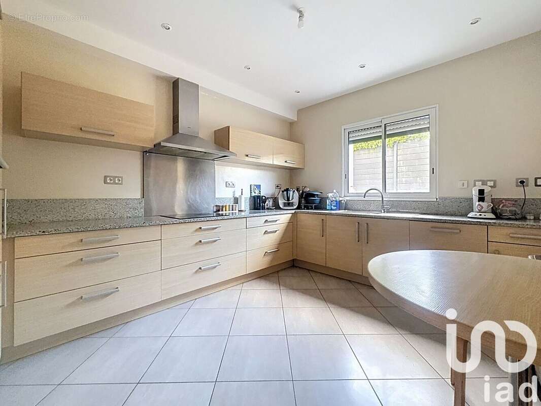 Photo 2 - Maison à VEZIN-LE-COQUET