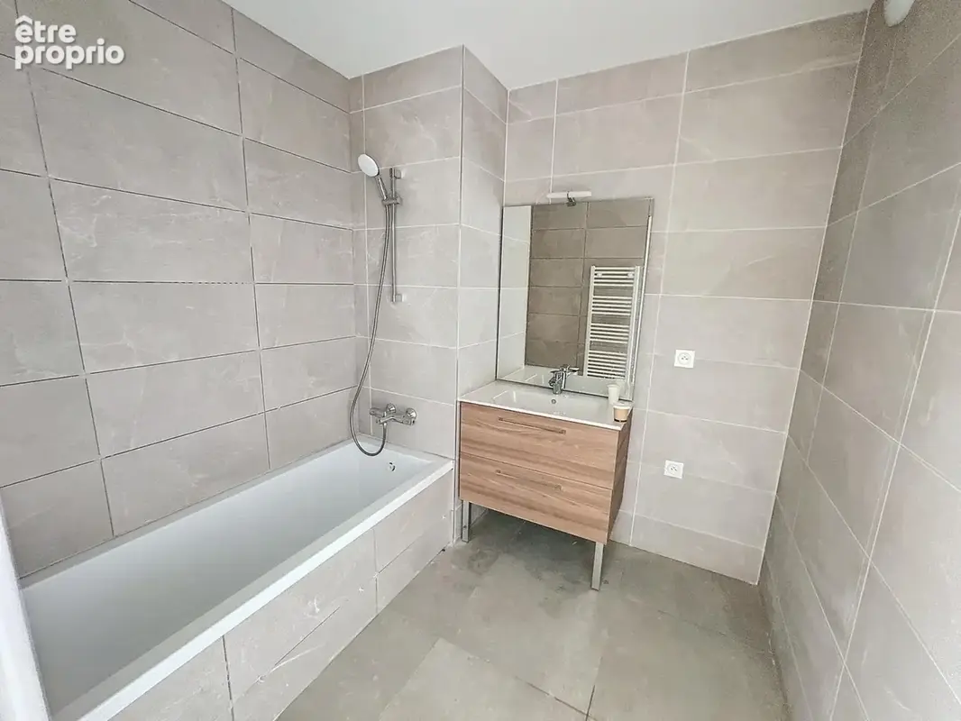 Appartement à vendre 2 pièces VETRAZ MONTHOUX (74) - photo 3