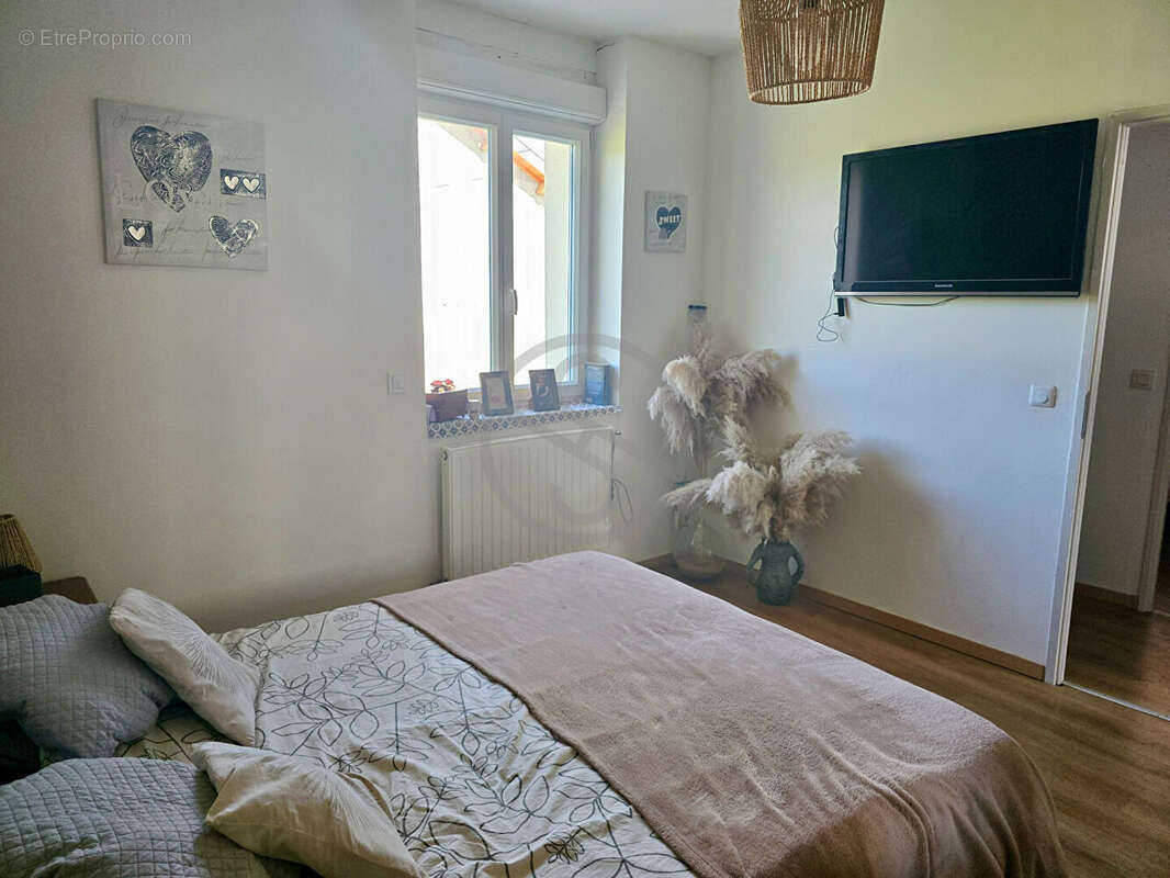 Maison à LA FRETTE