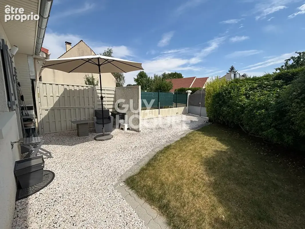 LIVERDY-EN-BRIE ? Plain-pied avec jardin dans un environnement privilégié - photo 6
