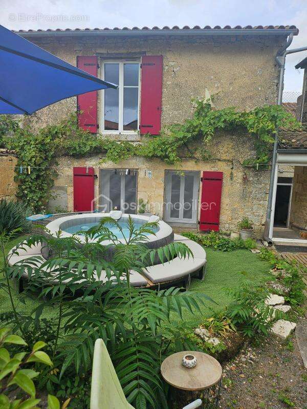 Maison à SAINT-POMPAIN