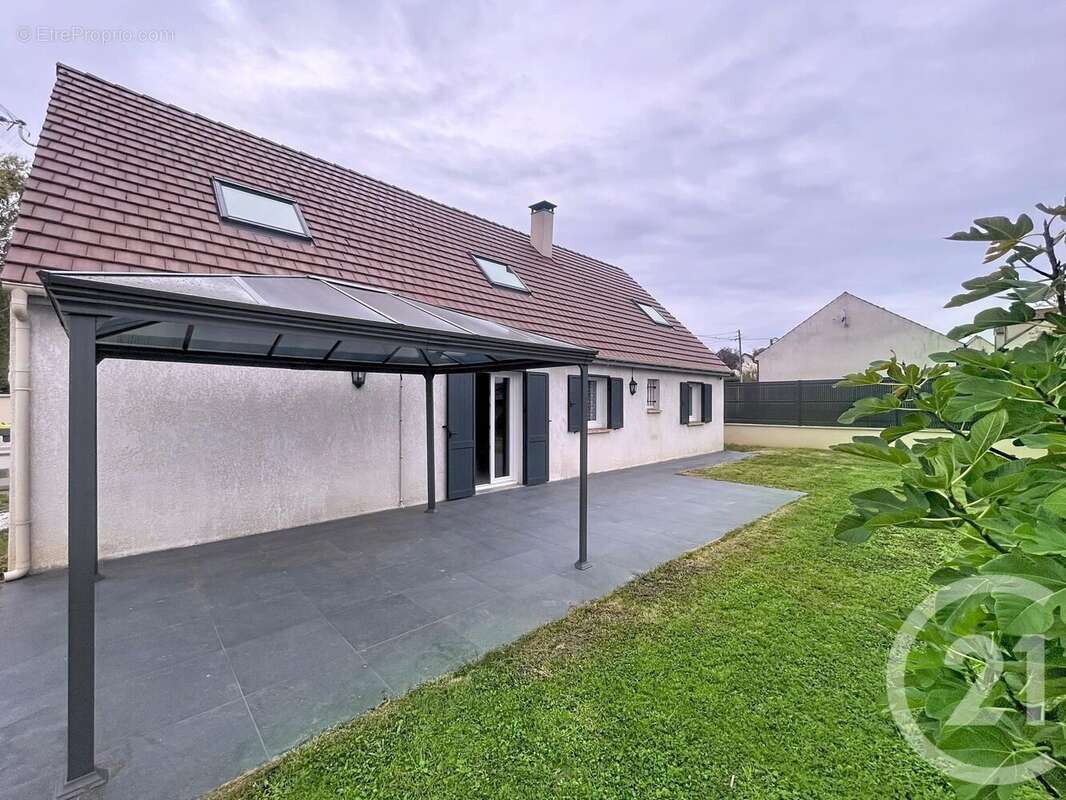 Maison à NOISY-RUDIGNON