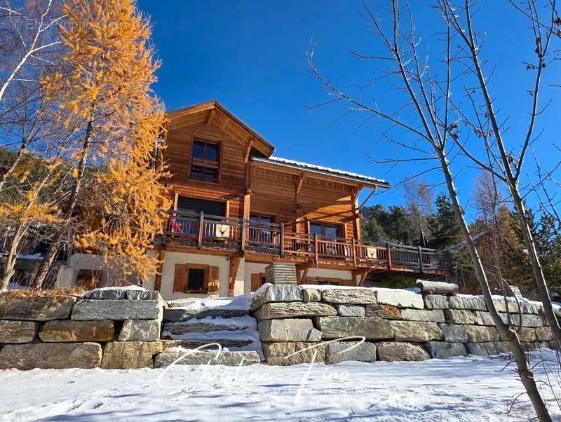 Maison à SAINT-CHAFFREY