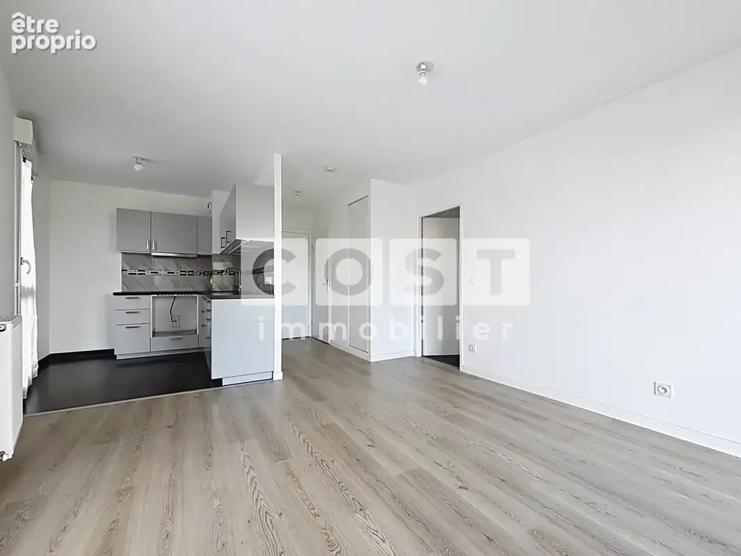 Appartement 2 pièces 42 m² à vendre à Asnieres-Sur-Seine (92600) - photo 2