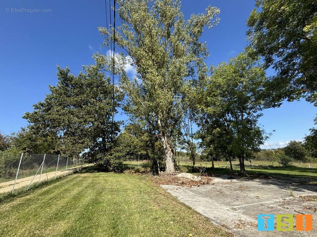 Maison à SAINT-MARCET