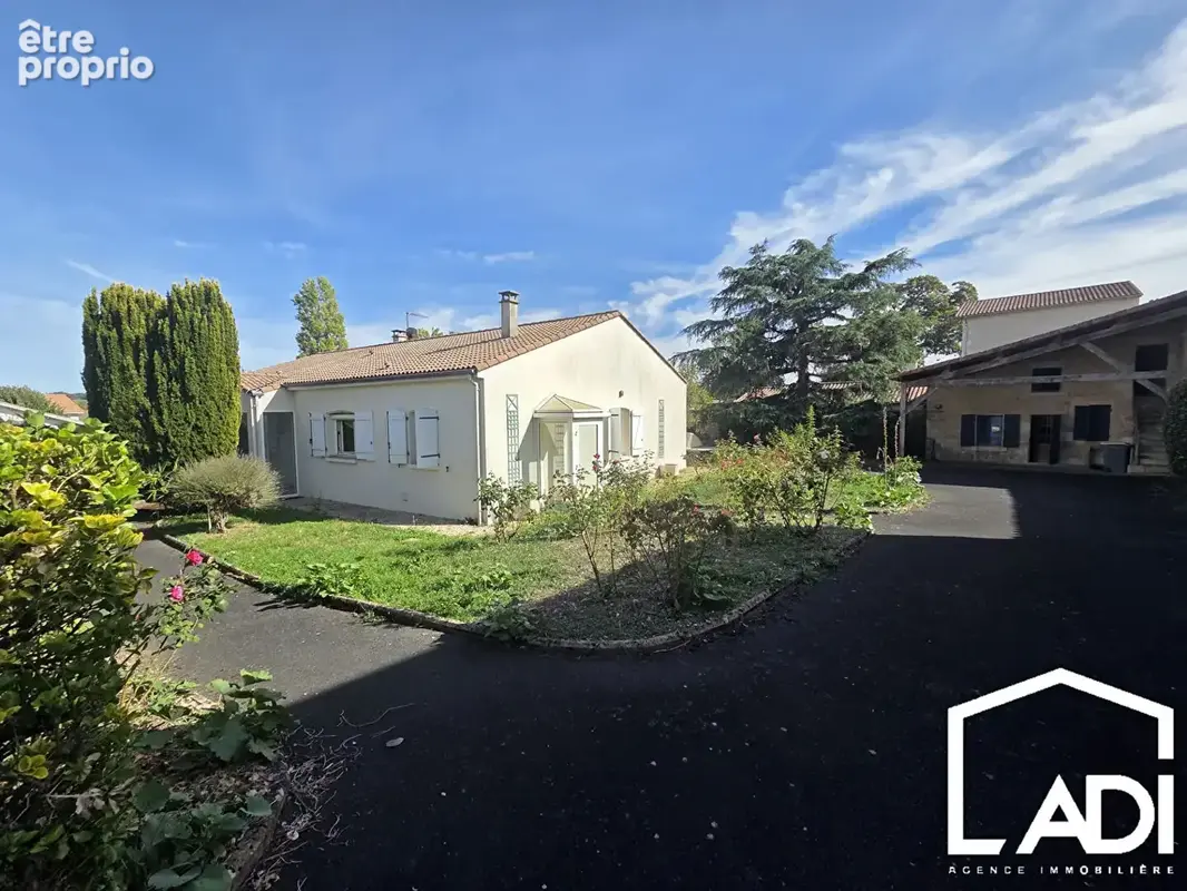Une belle propriété au coeur de saint-maixent ! - photo 11
