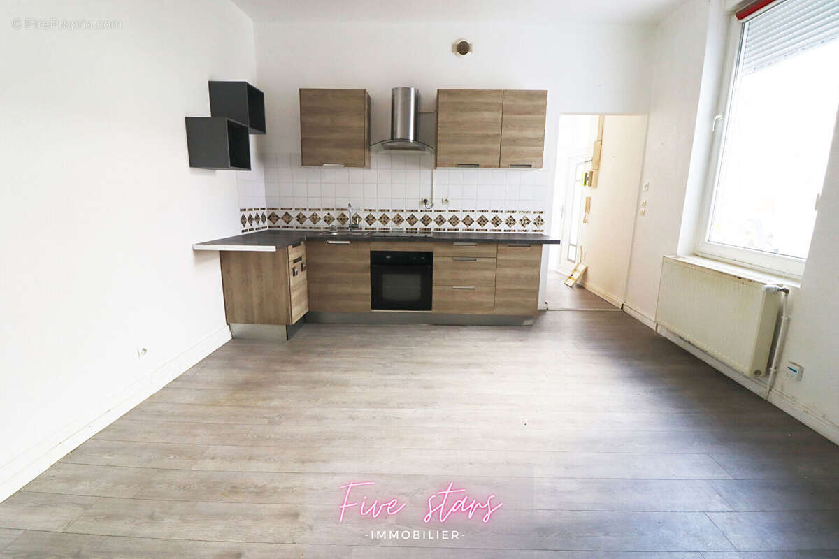 Appartement à PIENNES