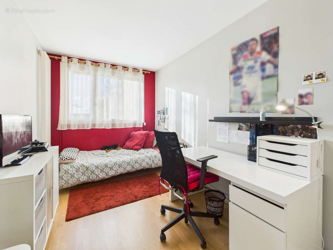 Appartement à CORBEIL-ESSONNES