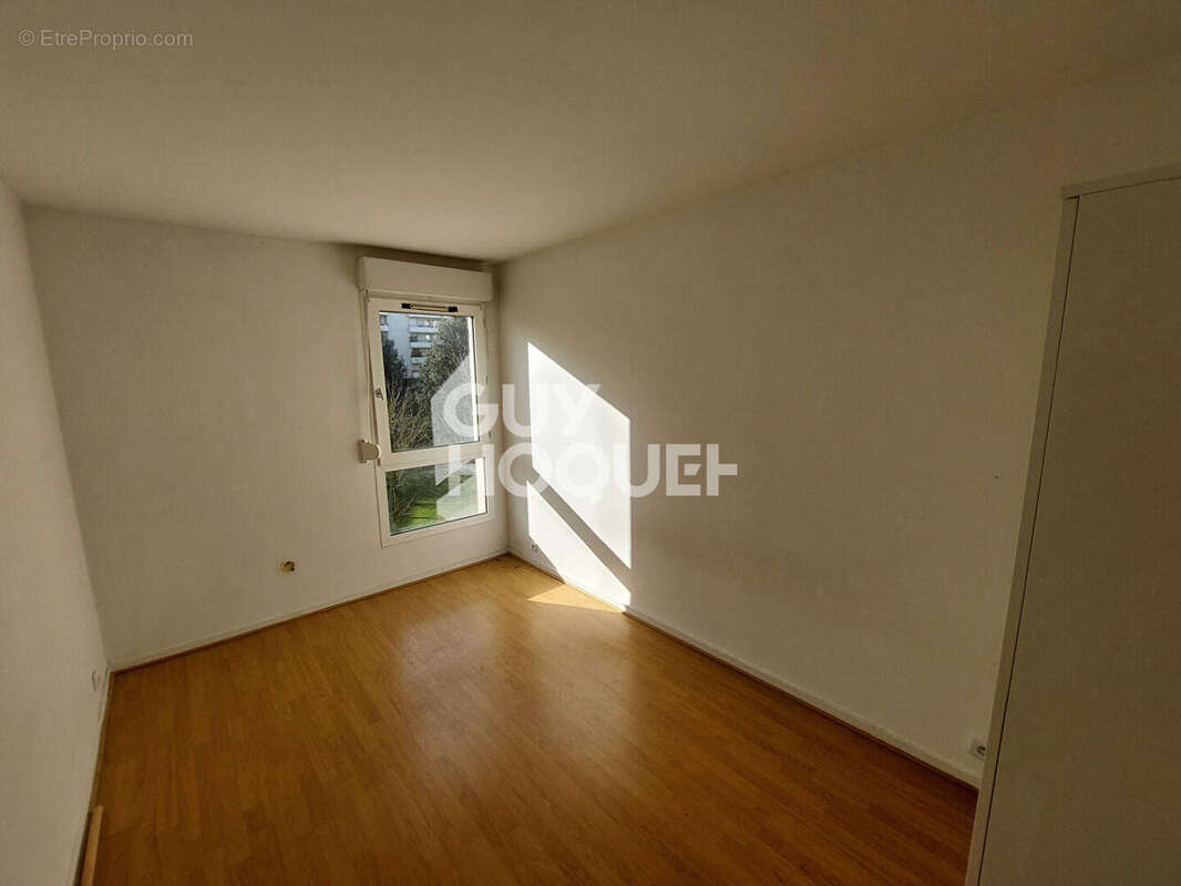 Appartement à ROSNY-SOUS-BOIS