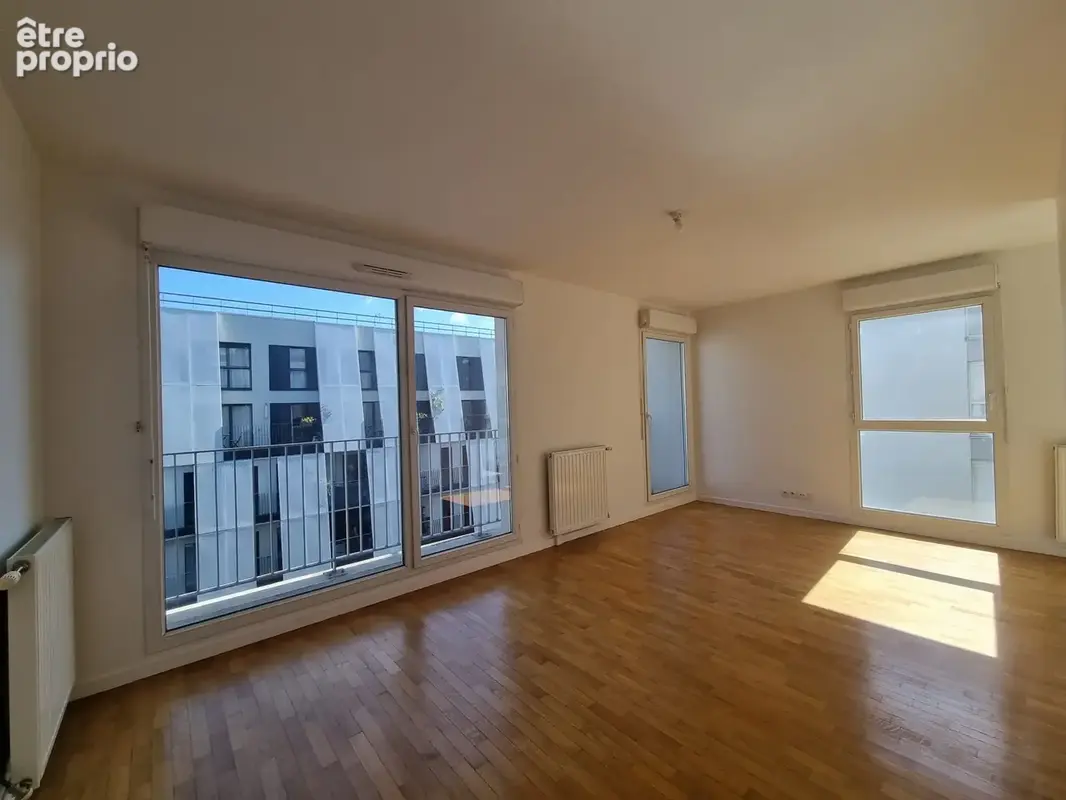 Appartement à NANTERRE