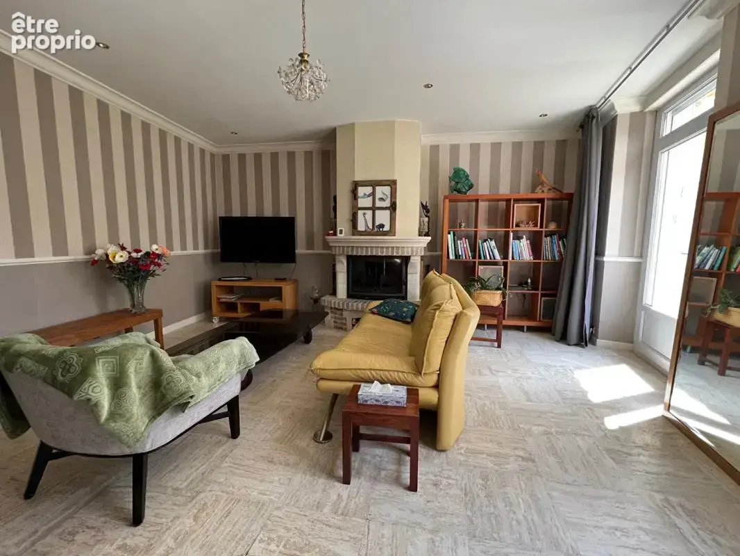 Maison - Montval Sur Loir - 8 pièce(s) - 208 m² - photo 6