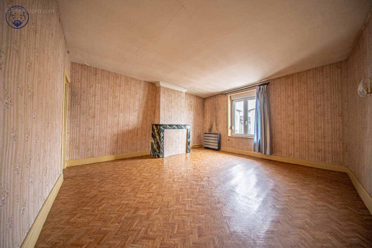 Maison à LIGNY-EN-BARROIS