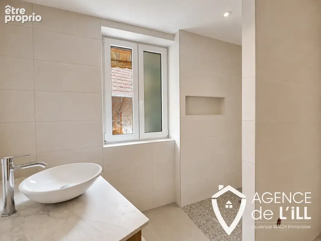 Corp de ferme totalement rénové de 170 m2 habitable ! - photo 17