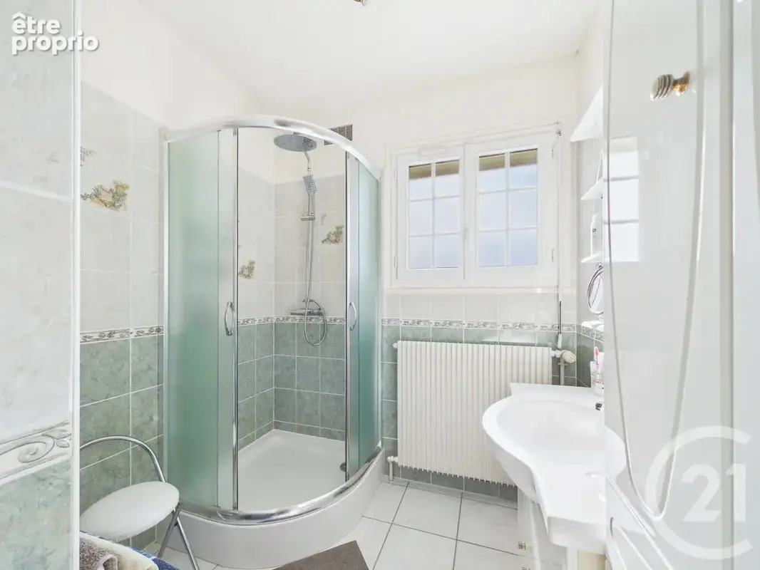 Maison 5 pièces 84 m² à vendre à Chartres (28000) - photo 7