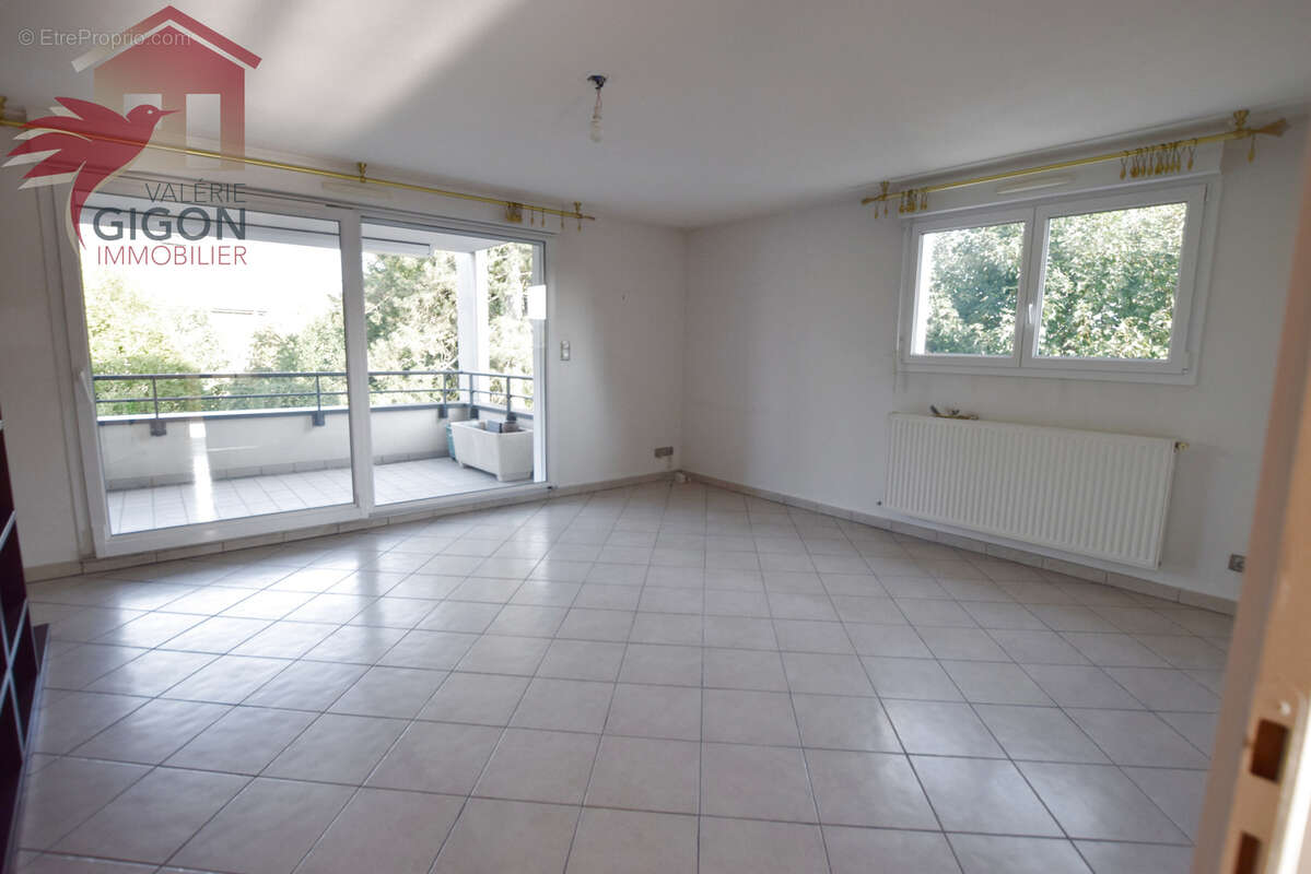 TRES BEL APPARTEMENT BIEN ENTRETENU, lumineux et fonctionnel donnant sur terrasse - photo 3