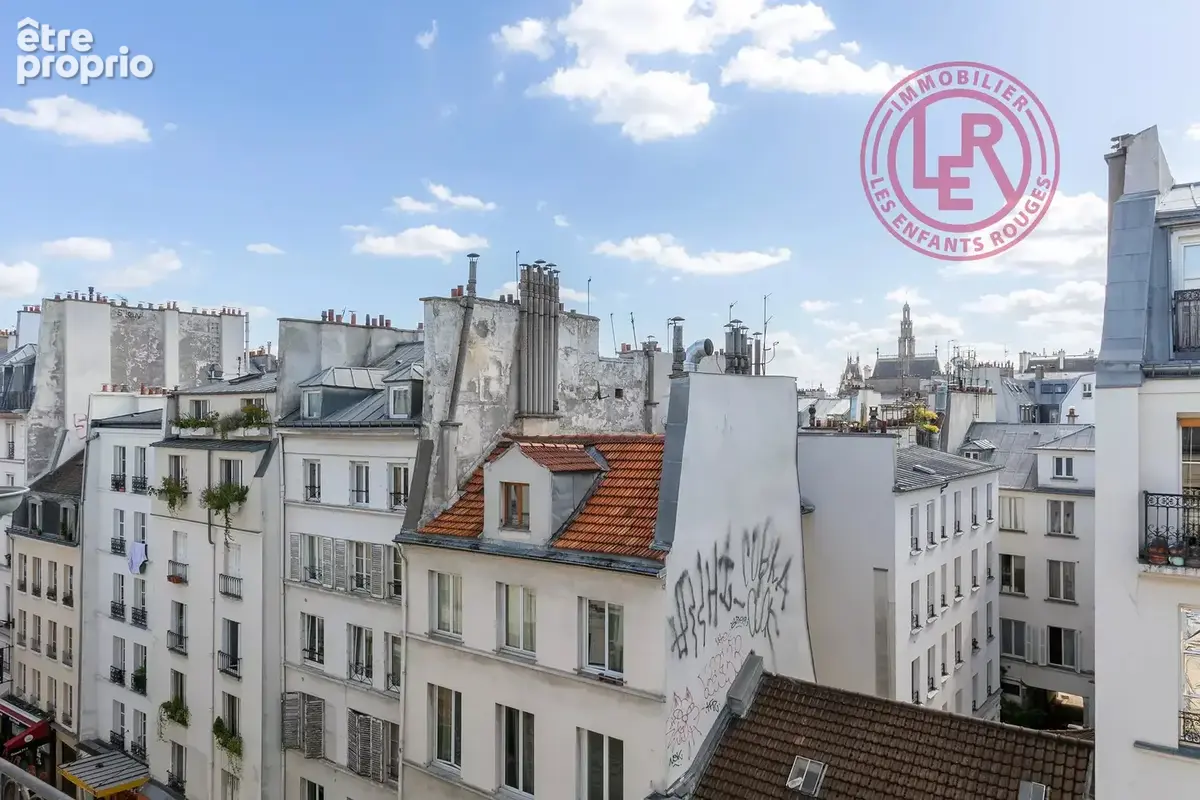 Paris 10ème - Cour des Petites Ecuries - Magnifique 2 pièces ensoleillé - photo 8