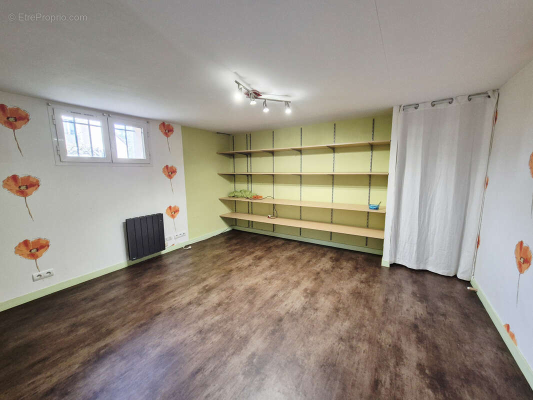 Maison à BREUIL-BOIS-ROBERT