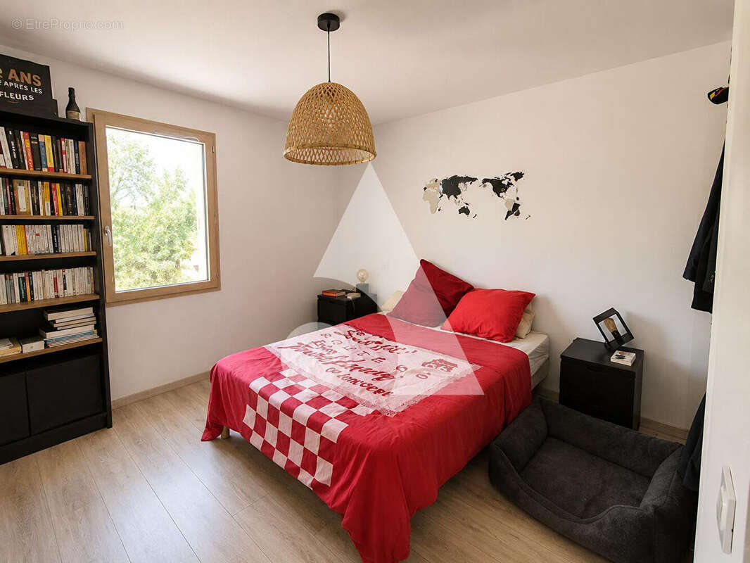 Maison à VILLELAURE