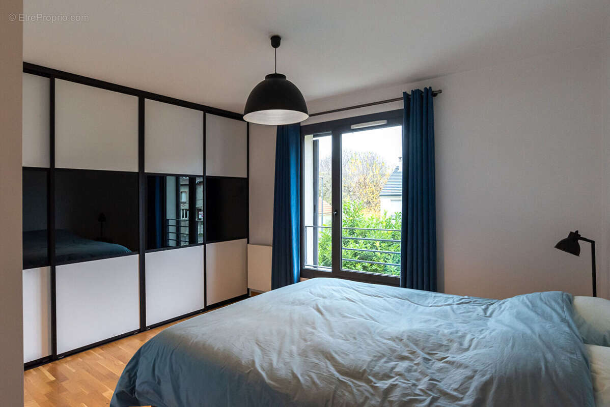 Appartement à NOGENT-SUR-MARNE