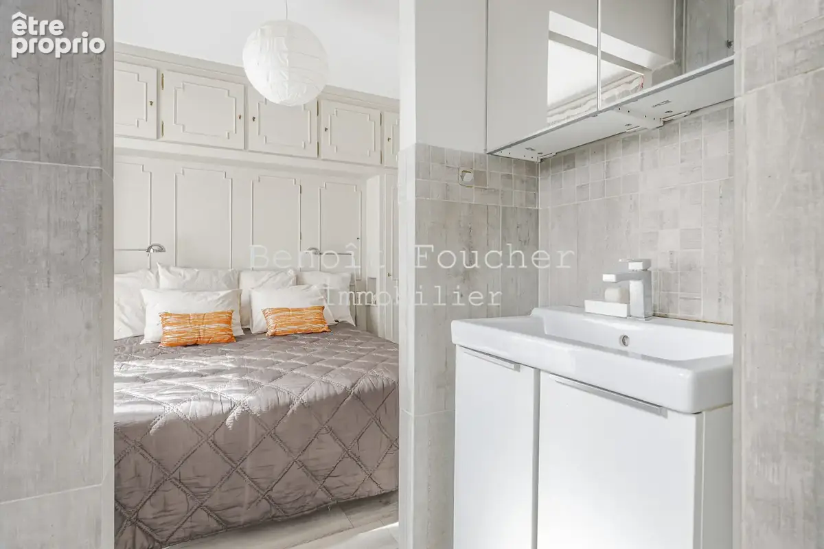 Paris 10ème, appartement trois pièces deux chambres en parfait état 64m2 - photo 12