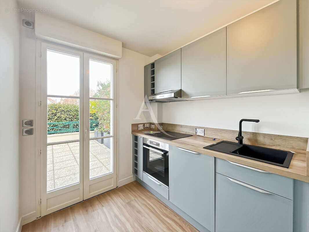 Appartement à MOISSY-CRAMAYEL