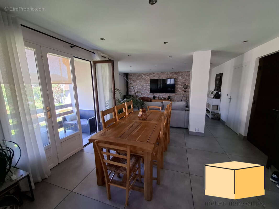 Maison 177 m² à Belley  - photo 5
