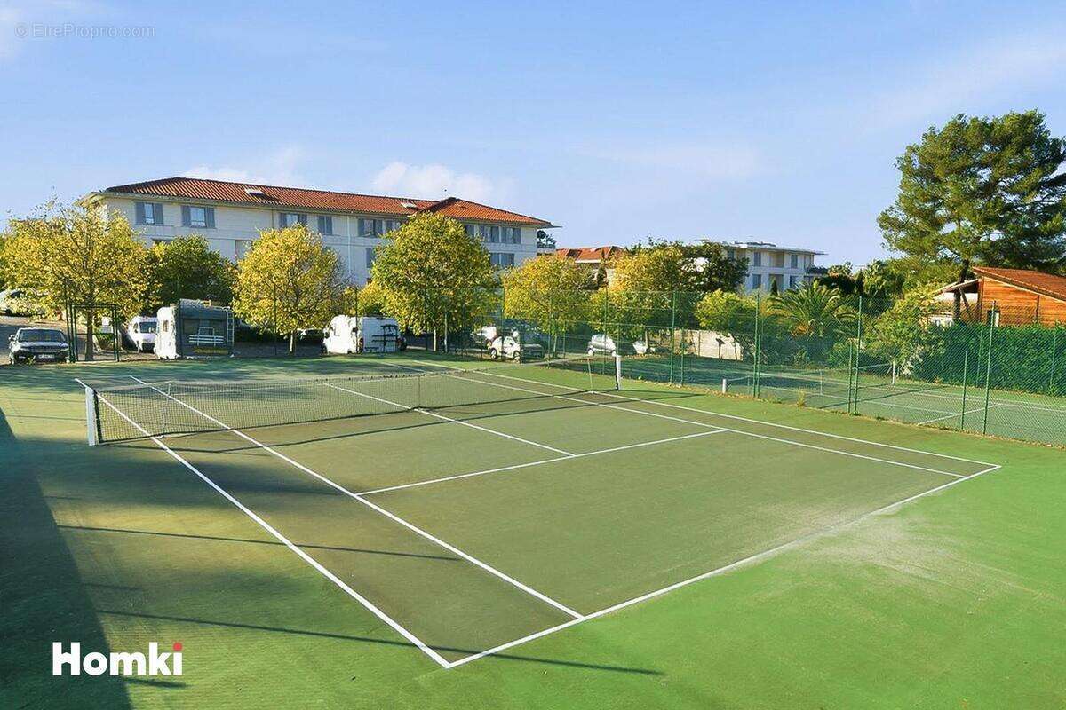 Appartement à LE CANNET