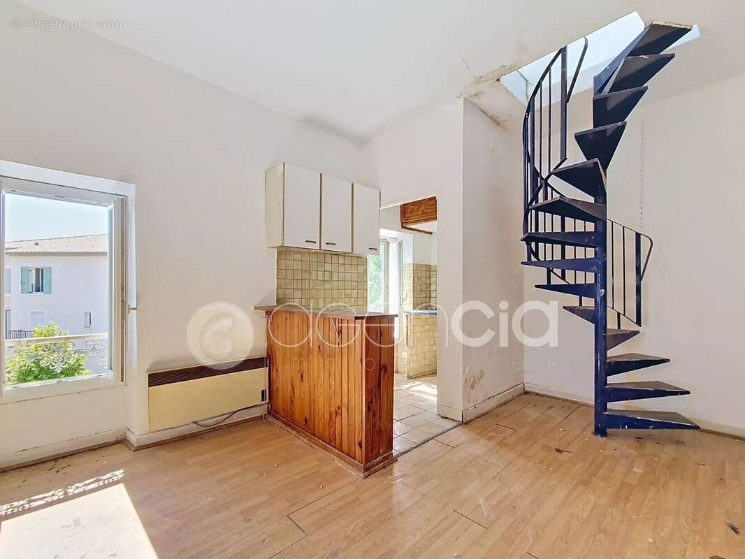 Appartement au ROURET - photo 4