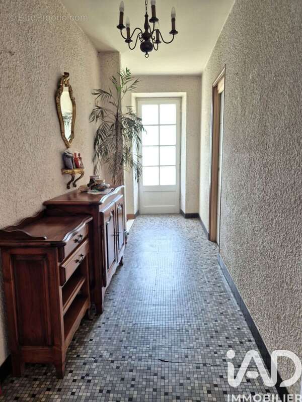 Maison 125 m² à Lasfaillades  - photo 5