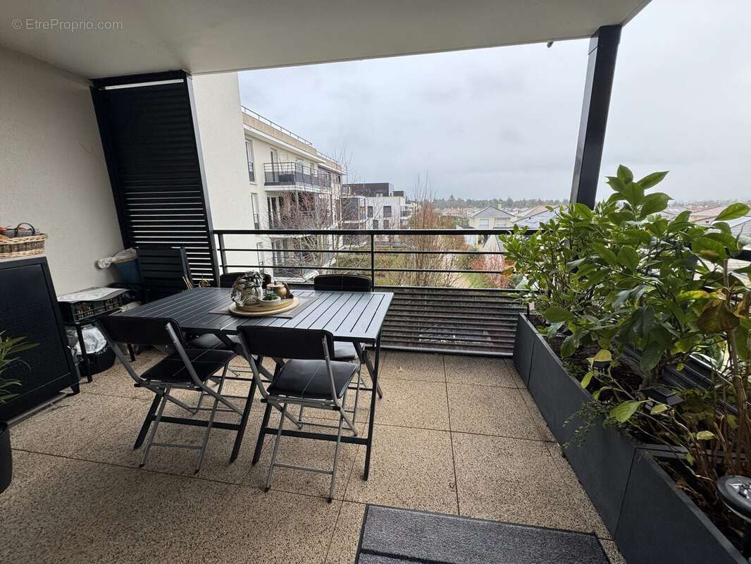 Appartement à VILLEPREUX