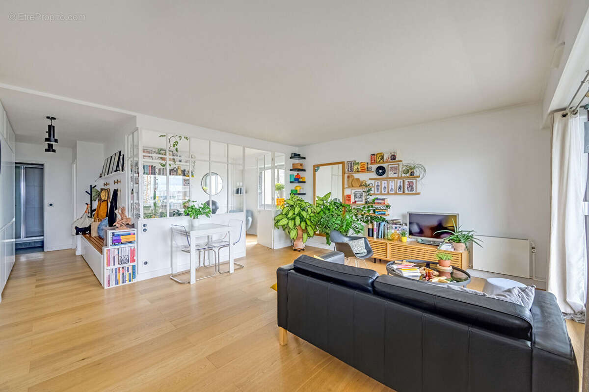 Appartement à PARIS-12E