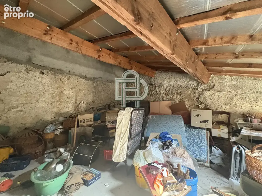 Maison de village avec cour à rénover - Gruissan village - photo 5
