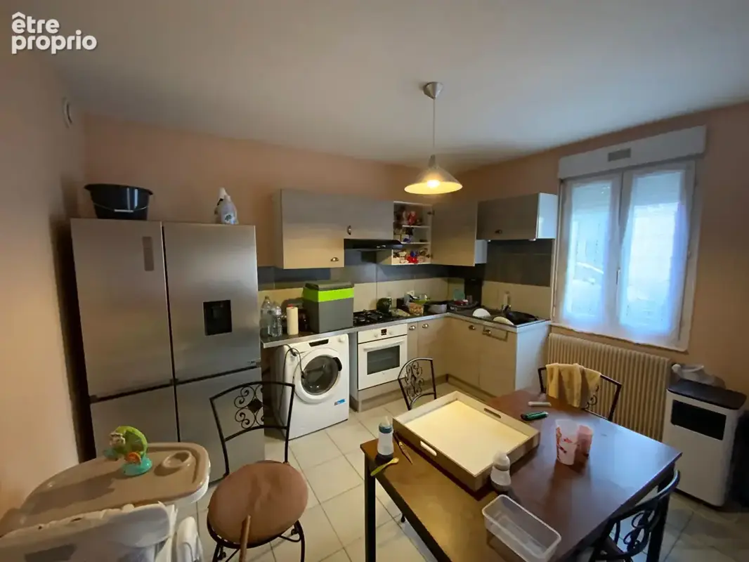 LE CREUSOT proche commodités. Immeuble comprenant deux appartements actuellement loués - photo 2