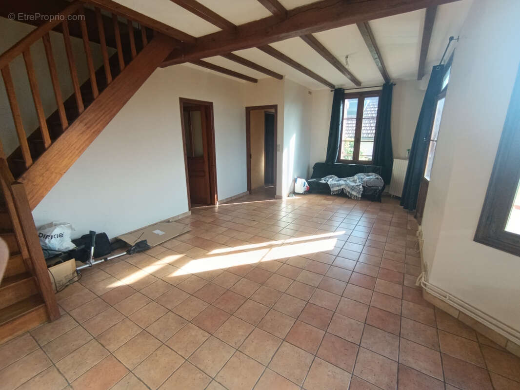 Maison à BURES-SUR-YVETTE