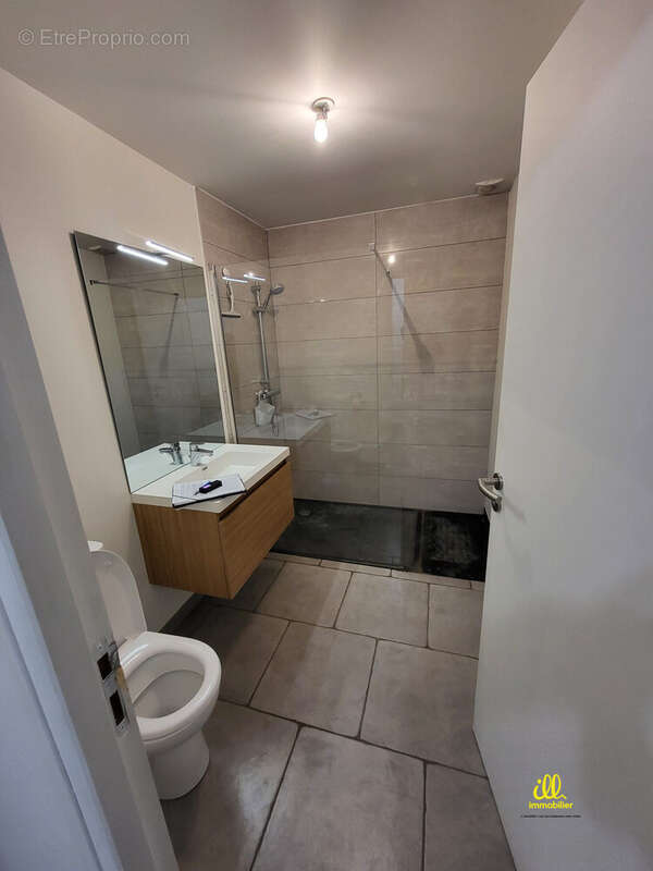 sdb rdc - Appartement à VIREUX-MOLHAIN